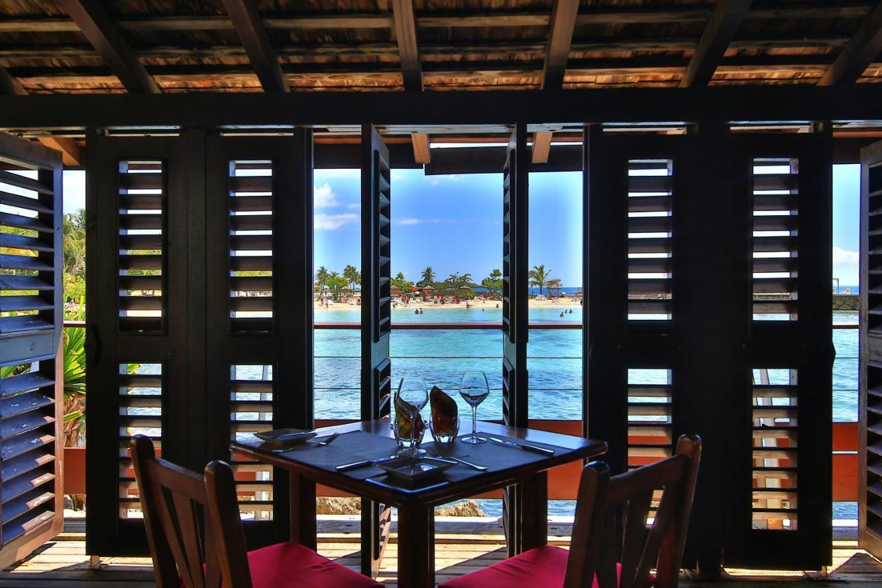 Mahogany Hotel Residence & Spa Le Gosier  Exterior photo